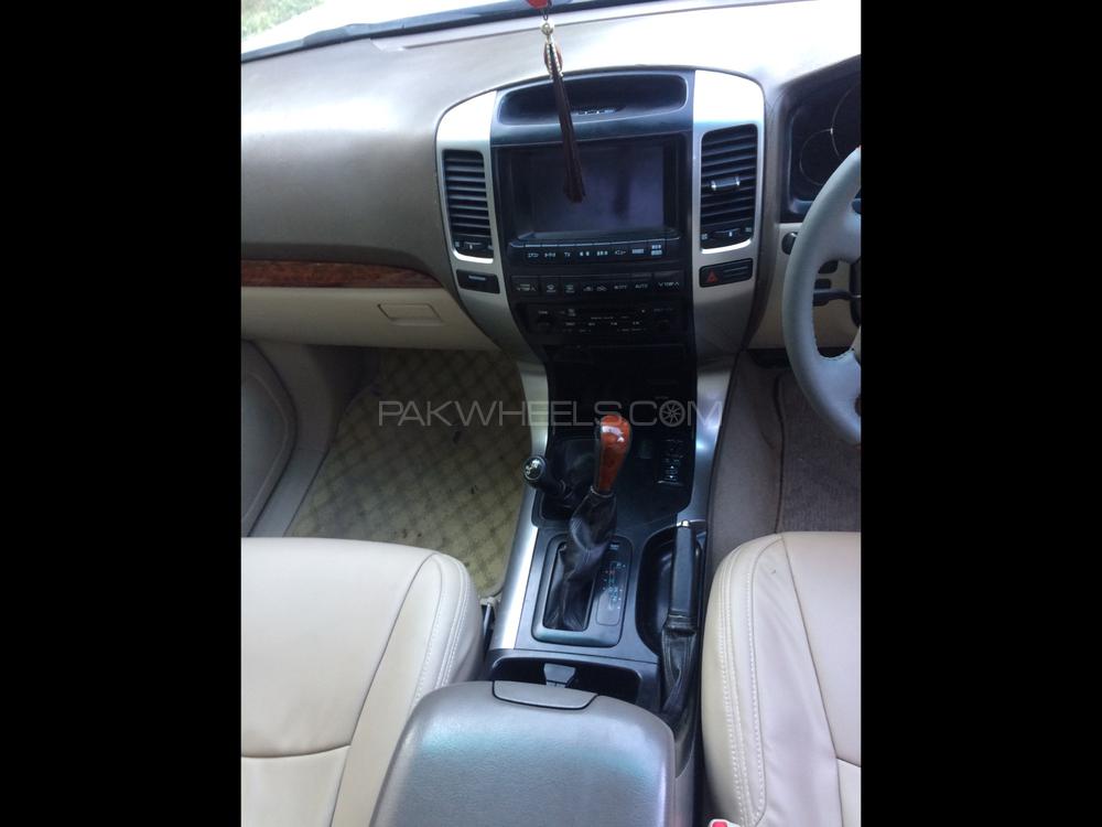 Toyota Prado 2004 for Sale in Islamabad Toyota Prado 2004 for Sale in Islamabad Image-9