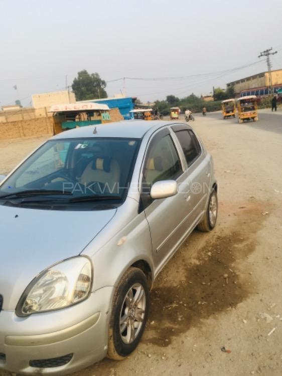 Toyota Vitz 2000 for Sale in Peshawar Toyota Vitz 2000 for Sale in Peshawar Image-17