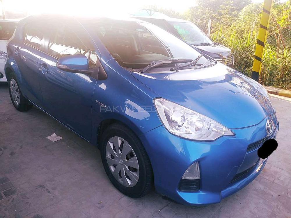 Toyota Aqua 2013 for Sale in Rawalpindi Toyota Aqua 2013 for Sale in Rawalpindi Image-3