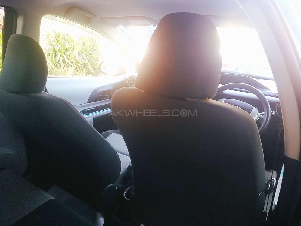 Toyota Aqua 2013 for Sale in Rawalpindi Toyota Aqua 2013 for Sale in Rawalpindi Image-12