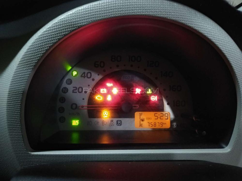 Toyota Passo 2015 for Sale in Karachi Toyota Passo 2015 for Sale in Karachi Image-4
