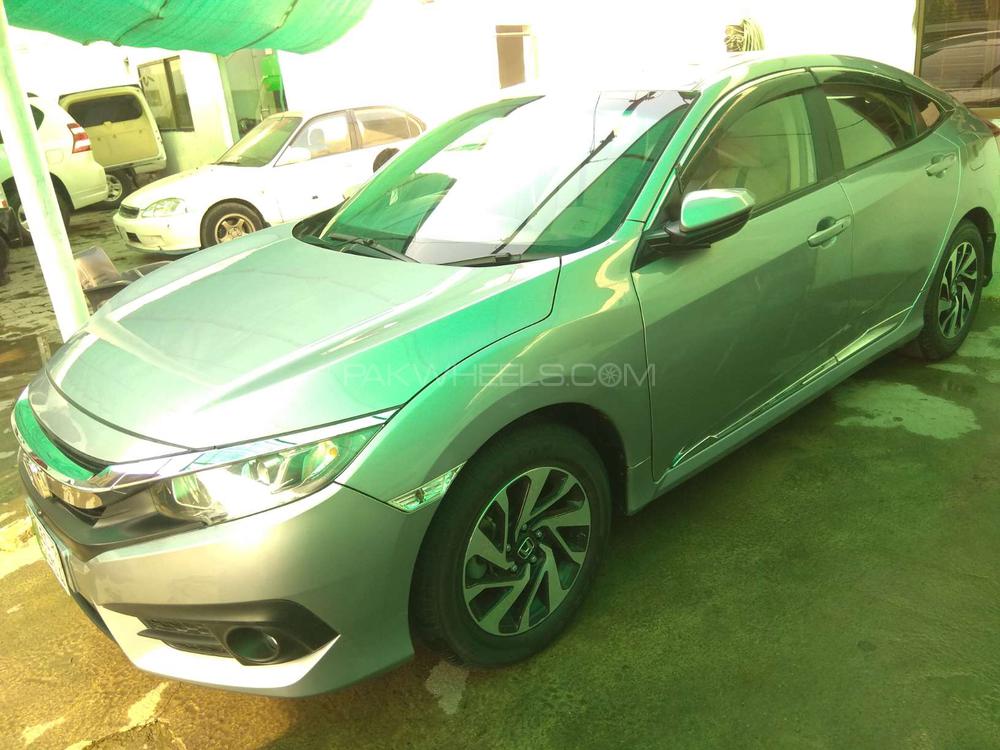ہونڈا سوک 2018 for Sale in لاہور ہونڈا سوک 2018 for Sale in لاہور Image-2