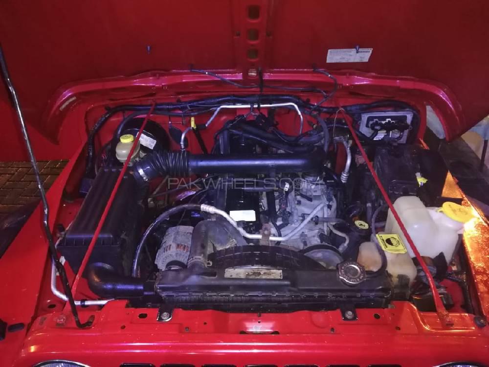 Jeep Wrangler 2001 for Sale in Karachi Jeep Wrangler 2001 for Sale in Karachi Image-2