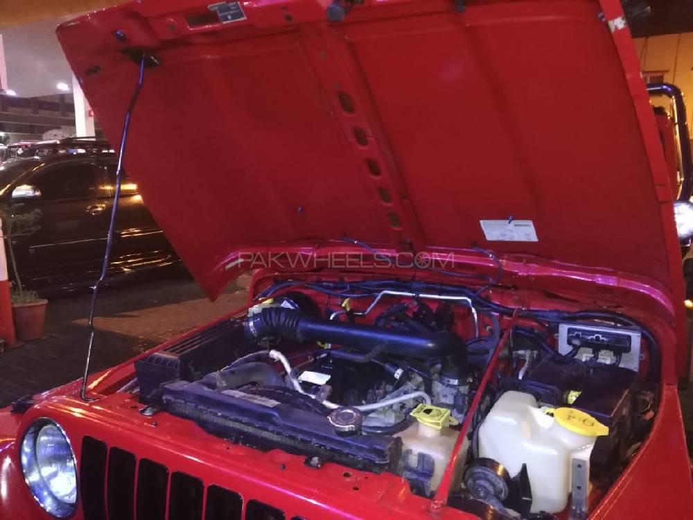 Jeep Wrangler 2001 for Sale in Karachi Jeep Wrangler 2001 for Sale in Karachi Image-5