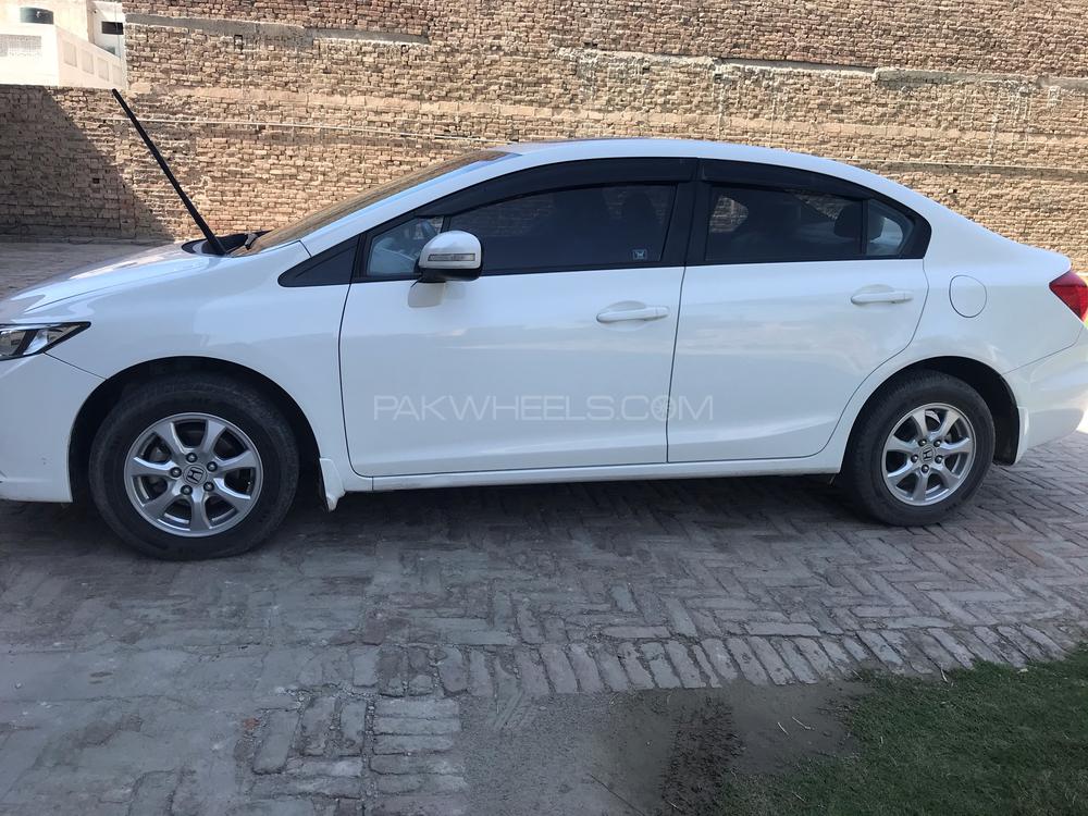 Honda Civic 2015 for Sale in Bhakkar Image-1