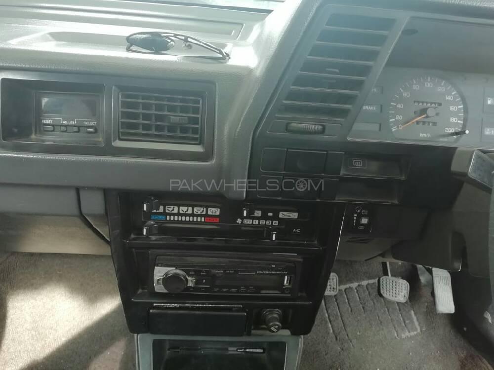 Nissan Sunny 1988 for Sale in Mardan Nissan Sunny 1988 for Sale in Mardan Image-9