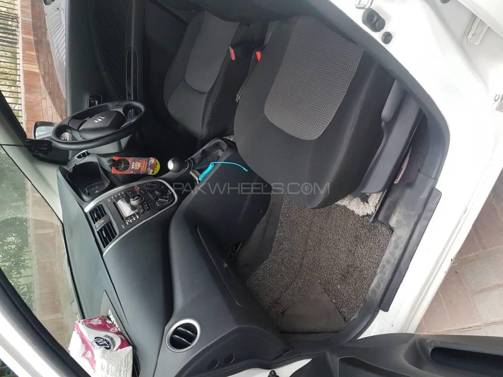 Suzuki Cultus 2019 for Sale in Gujranwala Suzuki Cultus 2019 for Sale in Gujranwala Image-2
