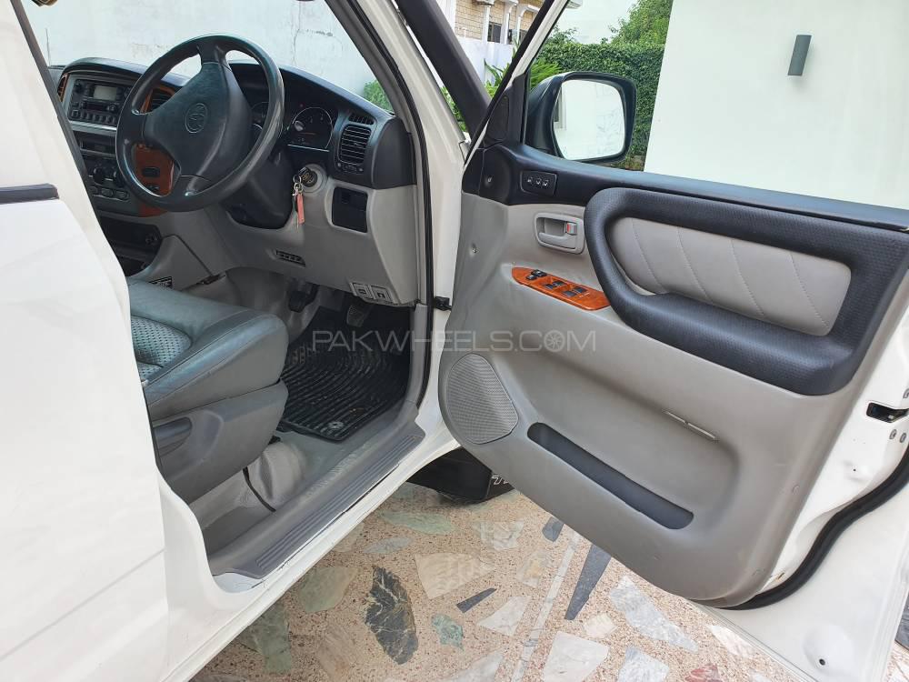 Toyota Land Cruiser 2005 for Sale in Islamabad Toyota Land Cruiser 2005 for Sale in Islamabad Image-5