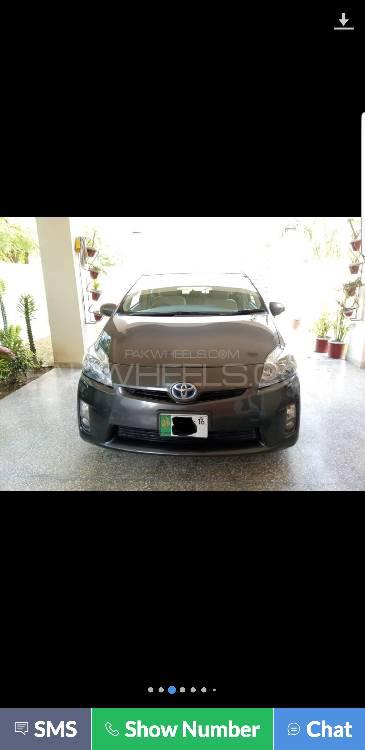 Toyota Prius 2011 for Sale in Mardan Image-1