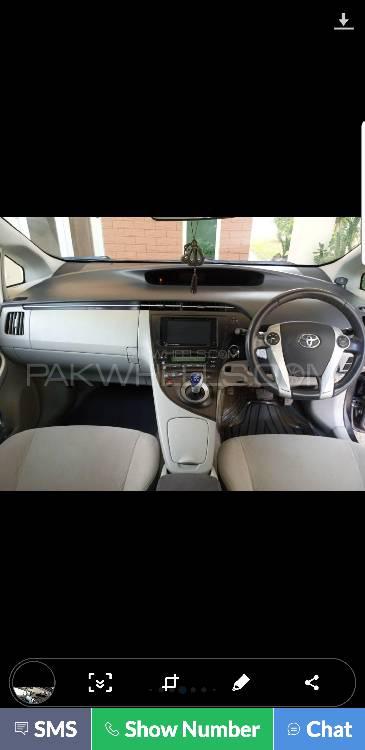 Toyota Prius 2011 for Sale in Mardan Toyota Prius 2011 for Sale in Mardan Image-9
