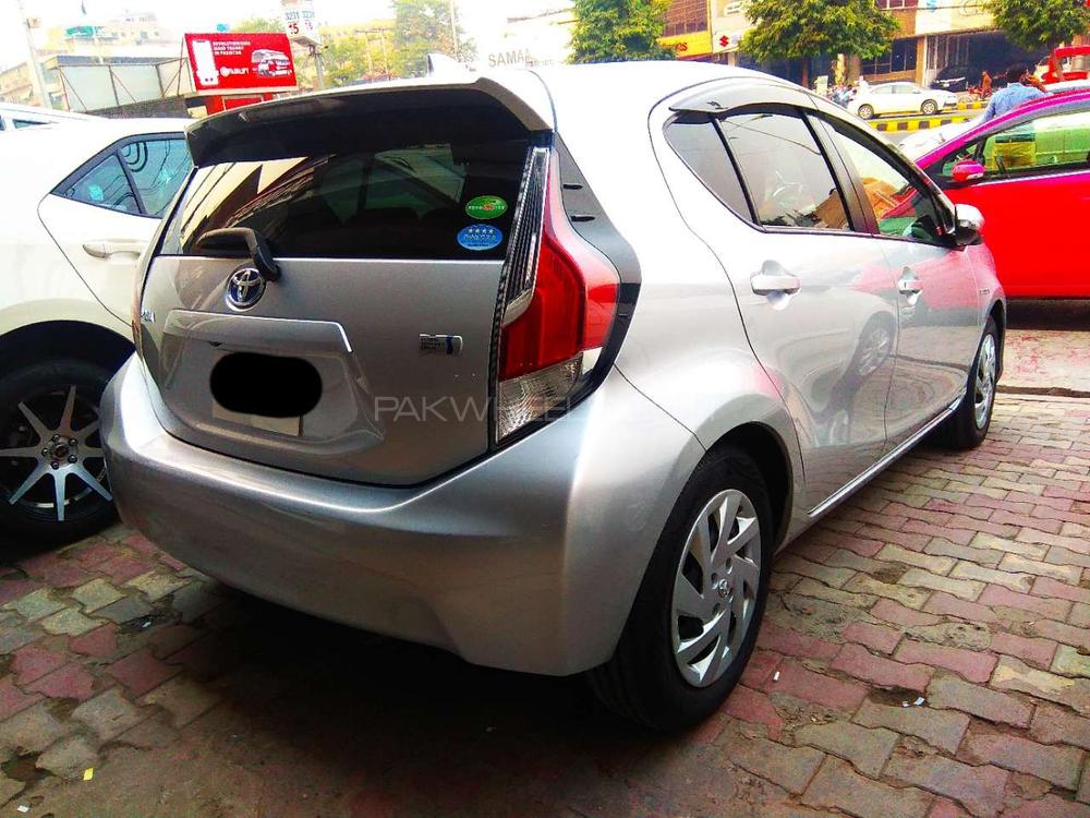 Toyota Aqua 2015 for Sale in Lahore Toyota Aqua 2015 for Sale in Lahore Image-5