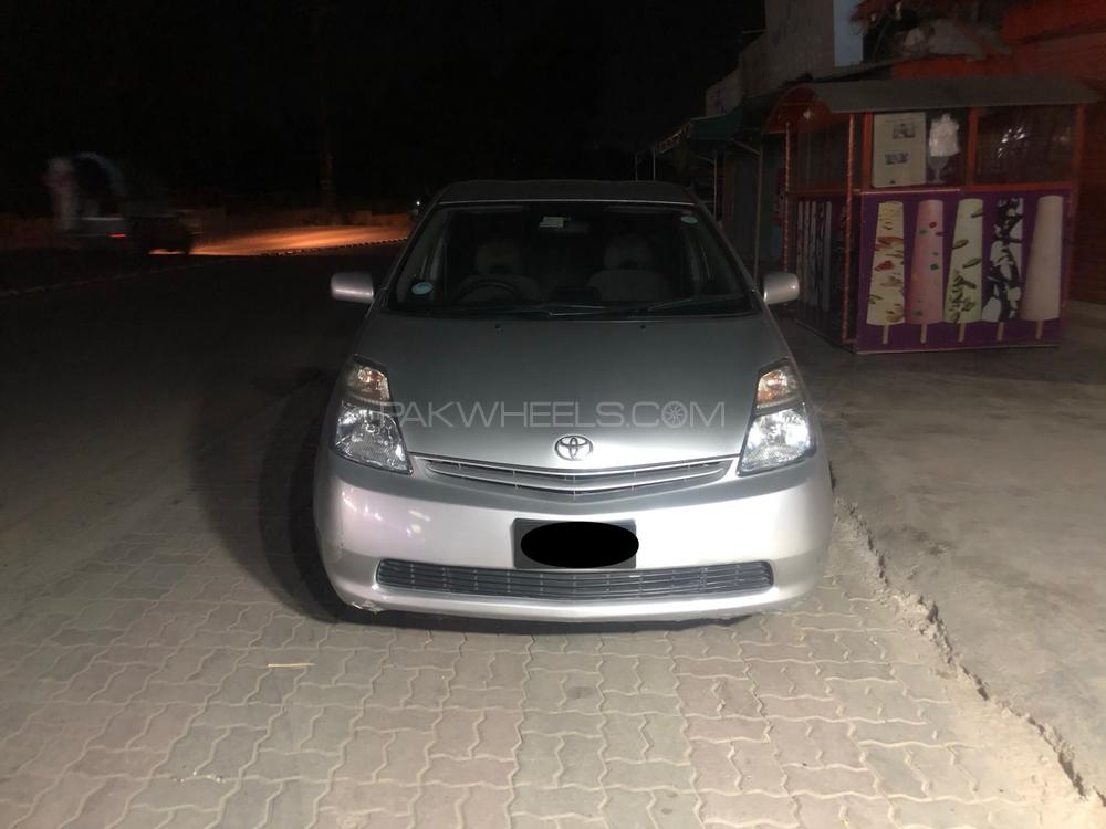 Toyota Prius 2011 for Sale in Peshawar Toyota Prius 2011 for Sale in Peshawar Image-7