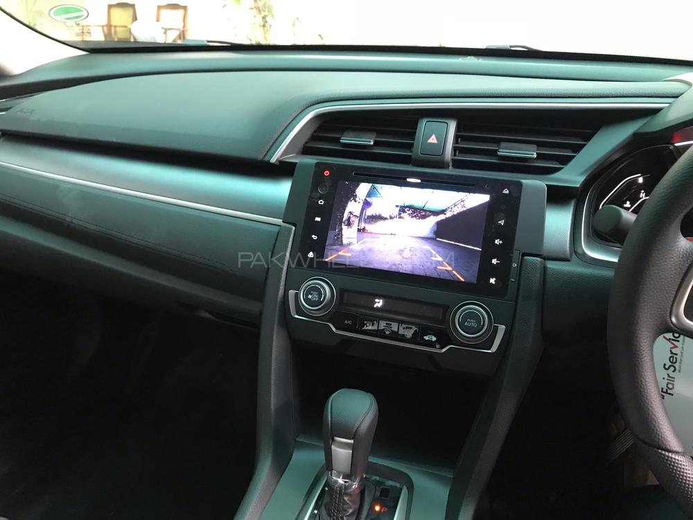 Honda Civic 2018 for Sale in Bahawalpur Honda Civic 2018 for Sale in Bahawalpur Image-9