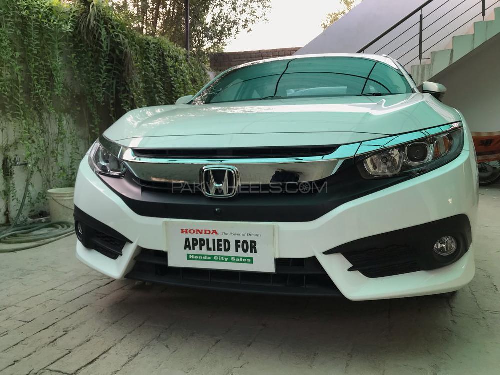 Honda Civic 2018 for Sale in Bahawalpur Honda Civic 2018 for Sale in Bahawalpur Image-15