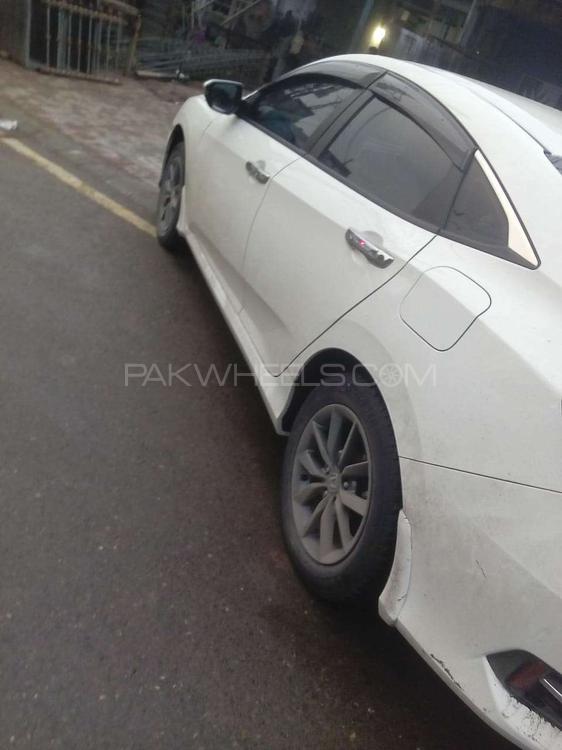 Honda Civic 2019 for Sale in Rawalpindi Honda Civic 2019 for Sale in Rawalpindi Image-3