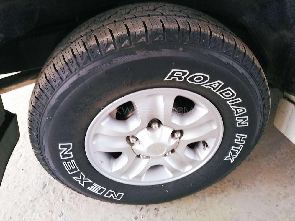 Toyota Land Cruiser 2001 for Sale in Rawalpindi Toyota Land Cruiser 2001 for Sale in Rawalpindi Image-7