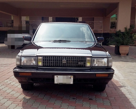 Toyota Crown - 1988