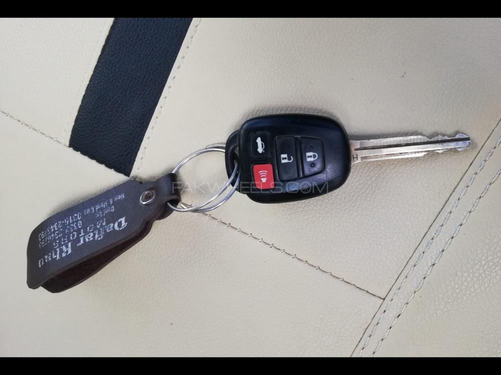 Toyota Corolla 2018 for Sale in Karachi Toyota Corolla 2018 for Sale in Karachi Image-9