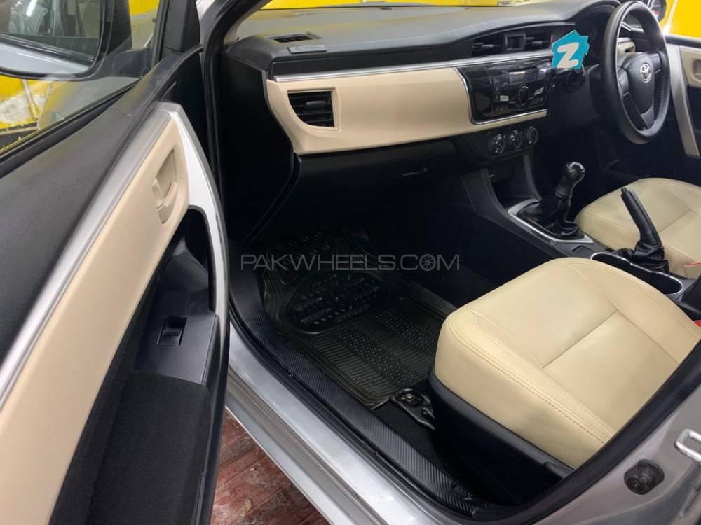 Toyota Corolla 2015 for Sale in Islamabad Toyota Corolla 2015 for Sale in Islamabad Image-5