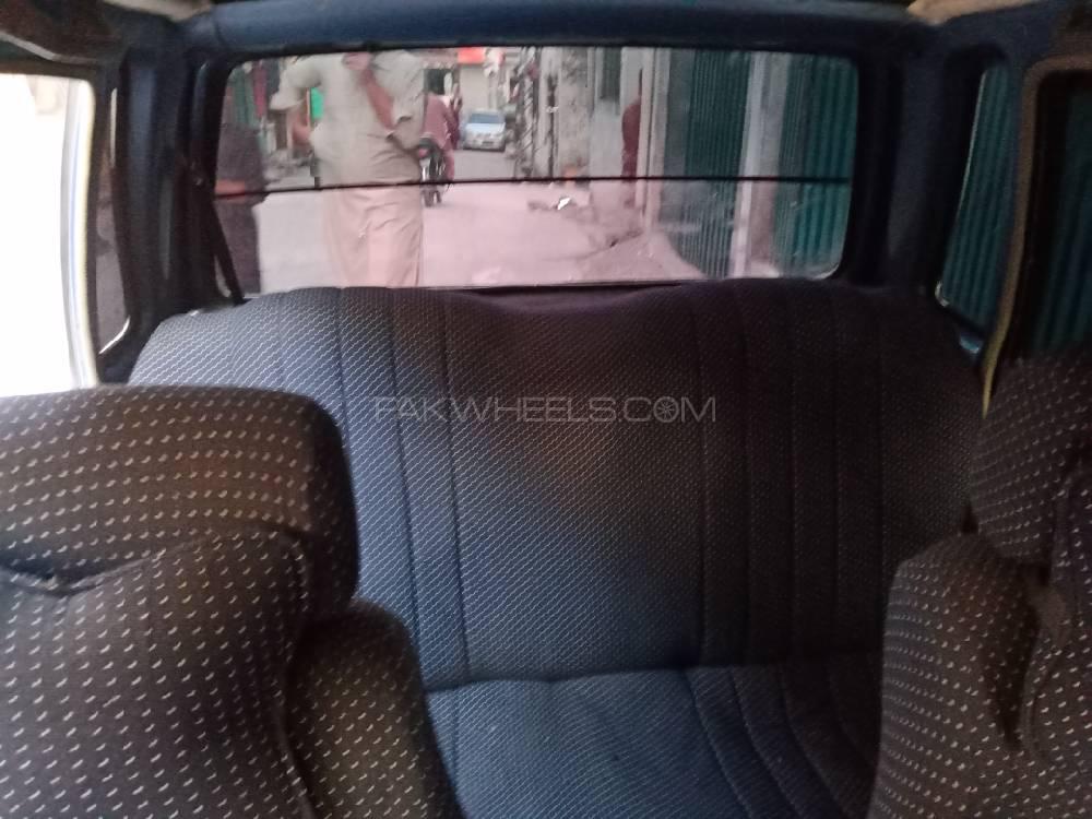 Suzuki Mehran 2000 for Sale in Rawalpindi Suzuki Mehran 2000 for Sale in Rawalpindi Image-4