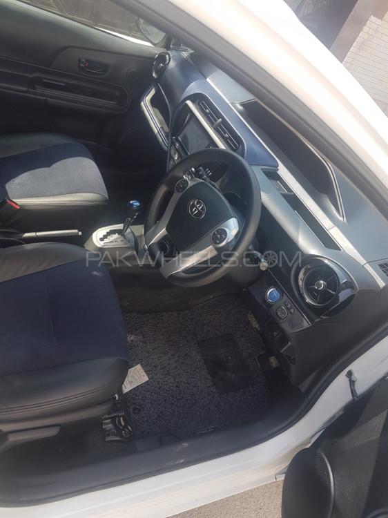 Toyota Aqua 2015 for Sale in Peshawar Toyota Aqua 2015 for Sale in Peshawar Image-5