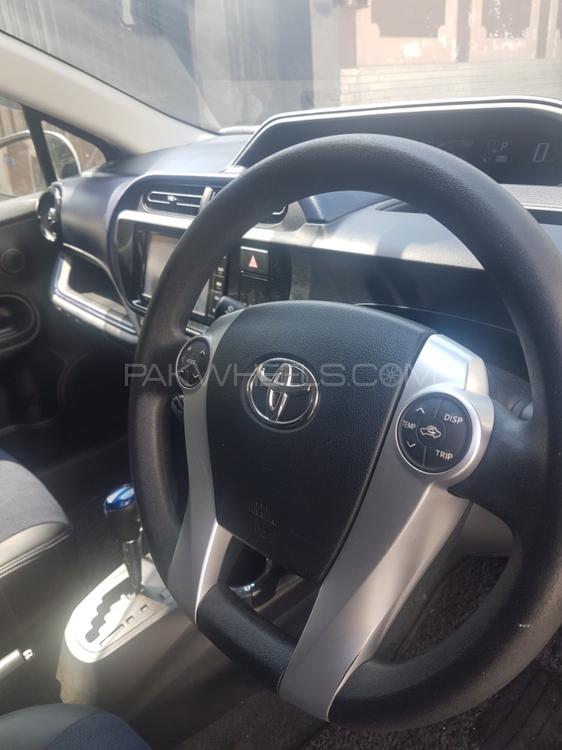 Toyota Aqua 2015 for Sale in Peshawar Toyota Aqua 2015 for Sale in Peshawar Image-16