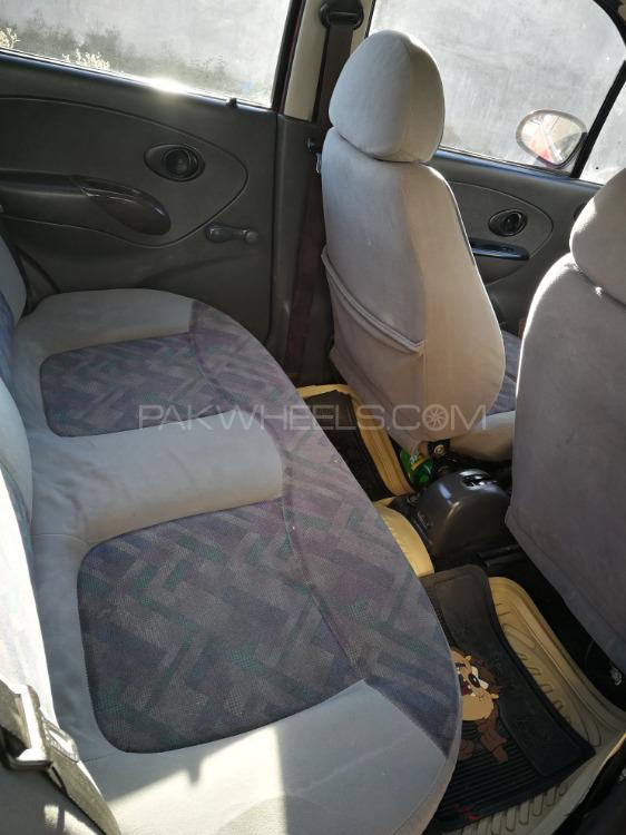 Chevrolet Exclusive 2003 for Sale in Peshawar Chevrolet Exclusive 2003 for Sale in Peshawar Image-3