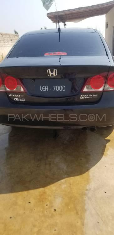 Honda Civic 2006 for Sale in Dera ismail khan Honda Civic 2006 for Sale in Dera ismail khan Image-5