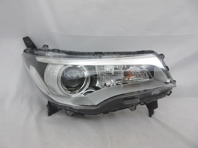 Nissan Dayz Highwaystar Headlight Image-1
