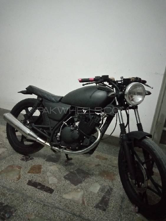 سوزوکی GS 150 2015 for Sale سوزوکی GS 150 2015 for Sale Image-3