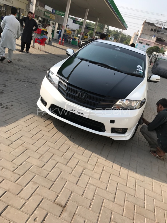 ہونڈا سٹی - 2014  ہونڈا سٹی - 2014  Image-2