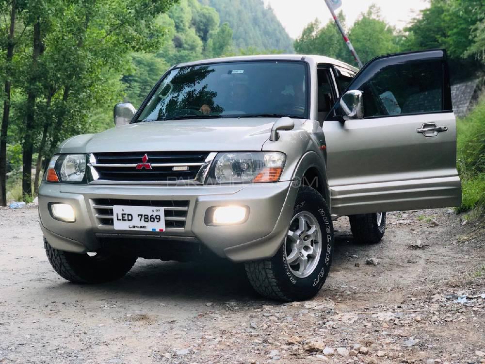Mitsubishi Pajero 2001 for Sale in Abbottabad Mitsubishi Pajero 2001 for Sale in Abbottabad Image-3
