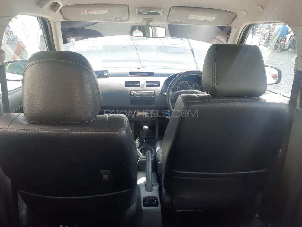 Suzuki Swift 2006 for Sale in Karachi Suzuki Swift 2006 for Sale in Karachi Image-9