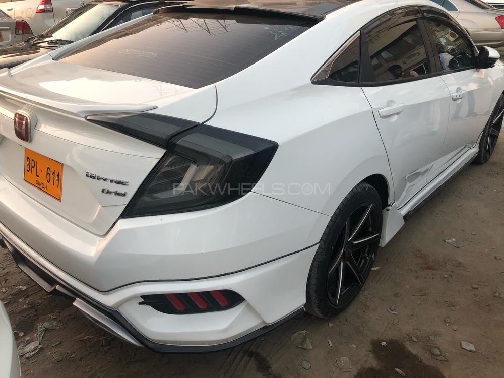 ہونڈا سوک 2018 for Sale in کراچی ہونڈا سوک 2018 for Sale in کراچی Image-5