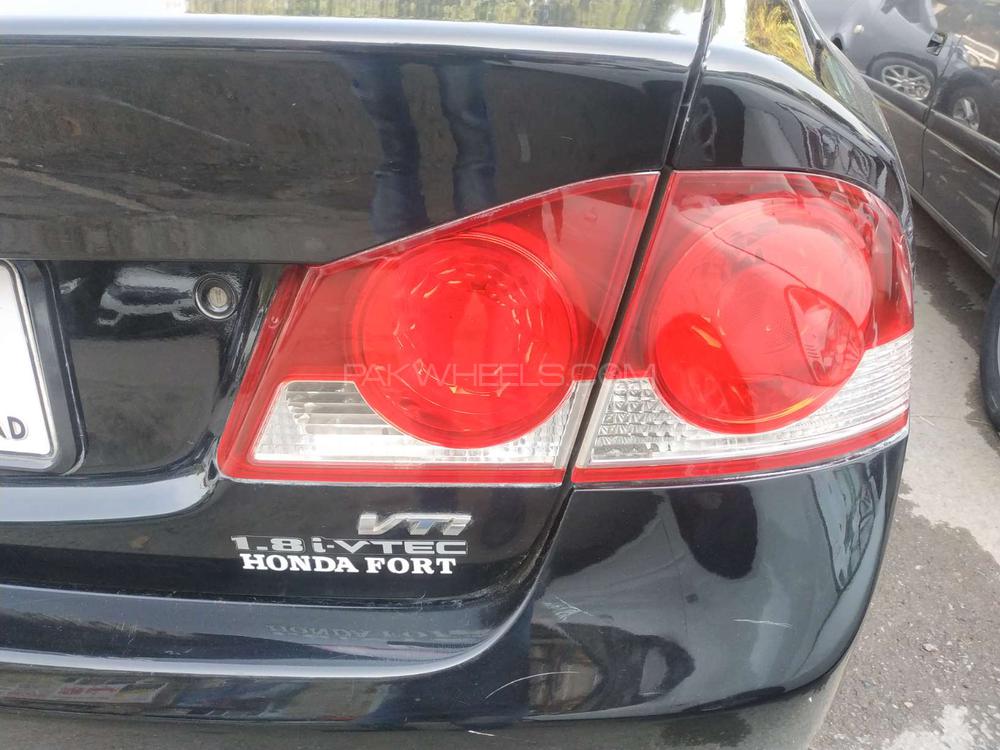 Honda Civic 2009 for Sale in Islamabad Honda Civic 2009 for Sale in Islamabad Image-5
