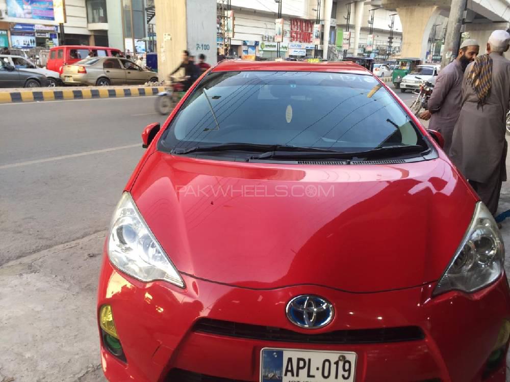 Toyota Aqua 2014 for Sale in Peshawar Toyota Aqua 2014 for Sale in Peshawar Image-9