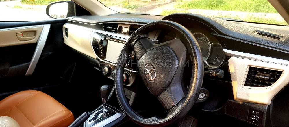 Toyota Corolla 2014 for Sale in Lahore Toyota Corolla 2014 for Sale in Lahore Image-5