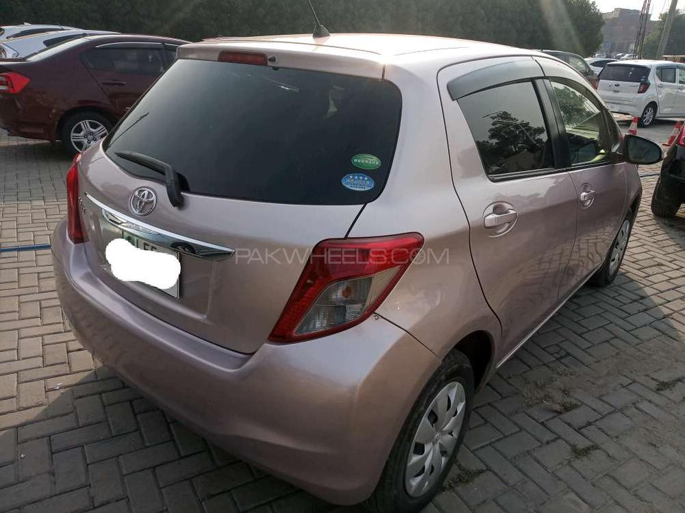 Toyota Vitz 2013 for Sale in Gujranwala Toyota Vitz 2013 for Sale in Gujranwala Image-6