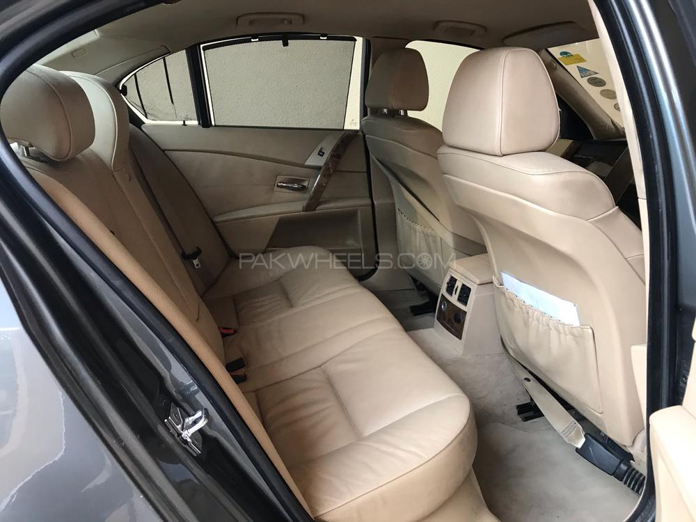 BMW 5 Series 2006 for Sale in Faisalabad BMW 5 Series 2006 for Sale in Faisalabad Image-6