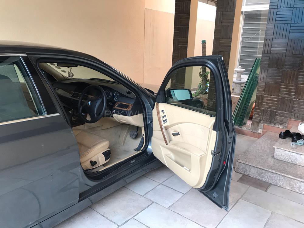 BMW 5 Series 2006 for Sale in Faisalabad BMW 5 Series 2006 for Sale in Faisalabad Image-7