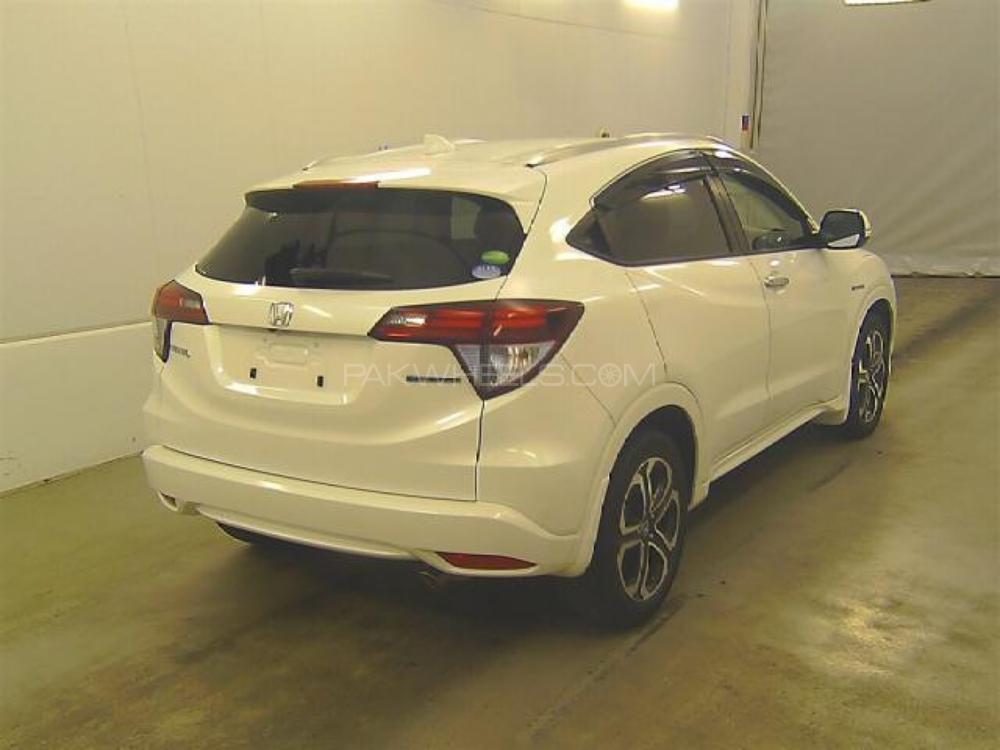 Honda Vezel 2014 for Sale in Multan Honda Vezel 2014 for Sale in Multan Image-2
