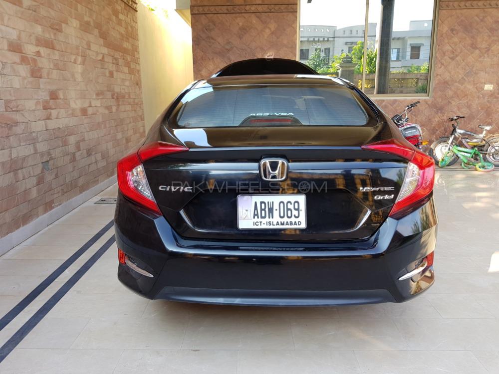 Honda Civic 2016 for Sale in Faisalabad Honda Civic 2016 for Sale in Faisalabad Image-4