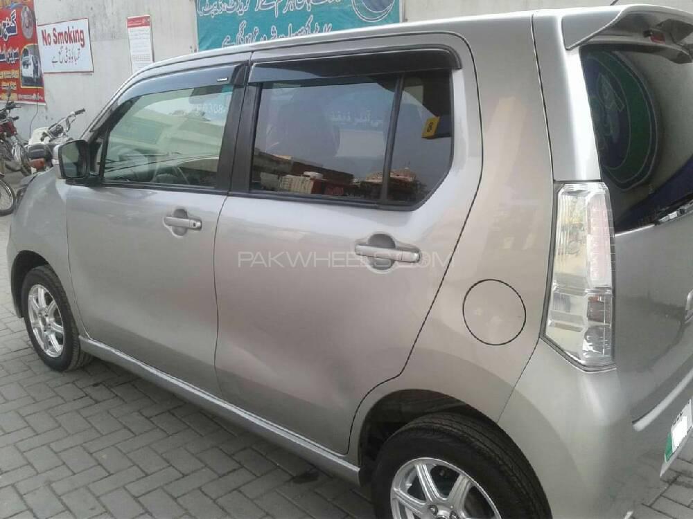 Suzuki Wagon R 2015 for Sale in Lahore Suzuki Wagon R 2015 for Sale in Lahore Image-5