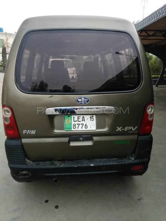 FAW X-PV 2015 for Sale in Sialkot FAW X-PV 2015 for Sale in Sialkot Image-4