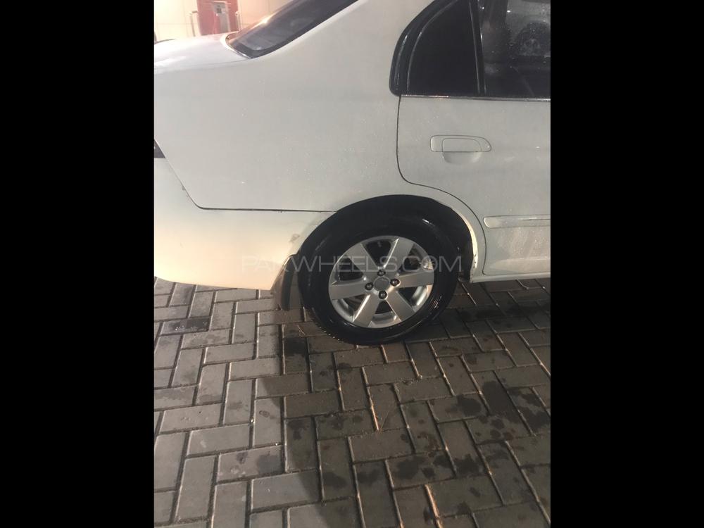 Honda Civic 2005 for Sale in Sialkot Honda Civic 2005 for Sale in Sialkot Image-4