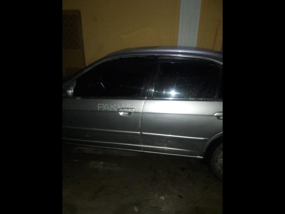 Honda Civic 2005 for Sale in Attock Honda Civic 2005 for Sale in Attock Image-9