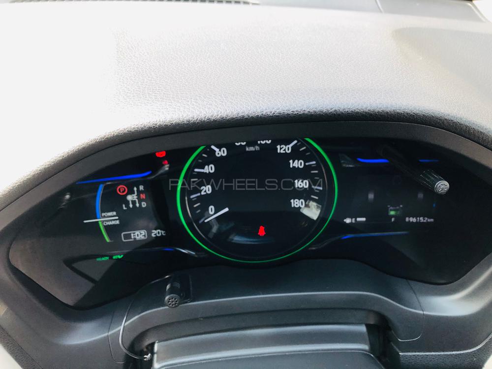Honda Vezel 2016 for Sale in Rawalpindi Honda Vezel 2016 for Sale in Rawalpindi Image-4