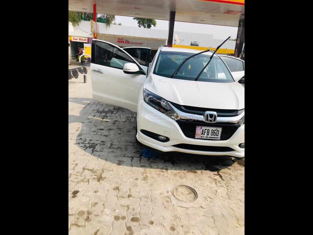 Honda Vezel 2016 for Sale in Rawalpindi Honda Vezel 2016 for Sale in Rawalpindi Image-18