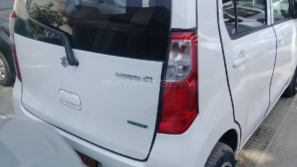 Suzuki Wagon R 2016 for Sale in Karachi Suzuki Wagon R 2016 for Sale in Karachi Image-3