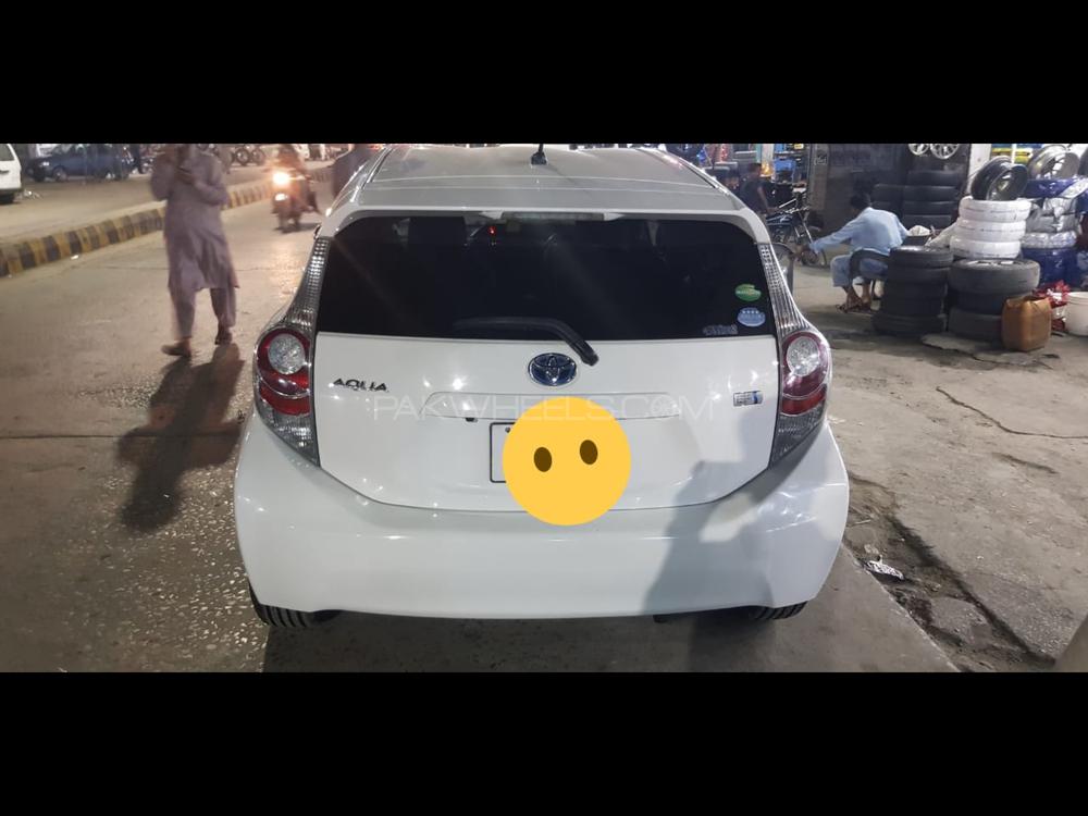 Toyota Aqua 2013 for Sale in Multan Toyota Aqua 2013 for Sale in Multan Image-4